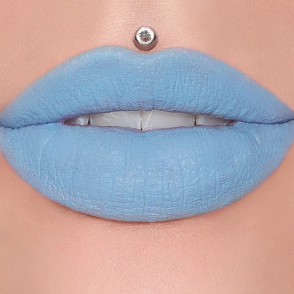 Jeffree Star Velvet Trap Lipstick
